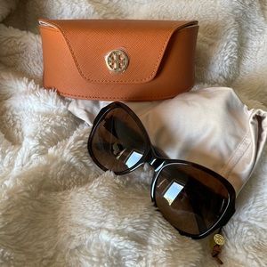 Like new Tory Burch Sunglasses